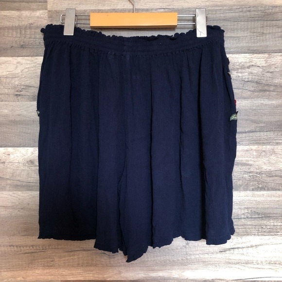 Women’s Boho Loose Fit Festival Floral  Embroidered Pull On Shorts Large - Picture 4 of 6